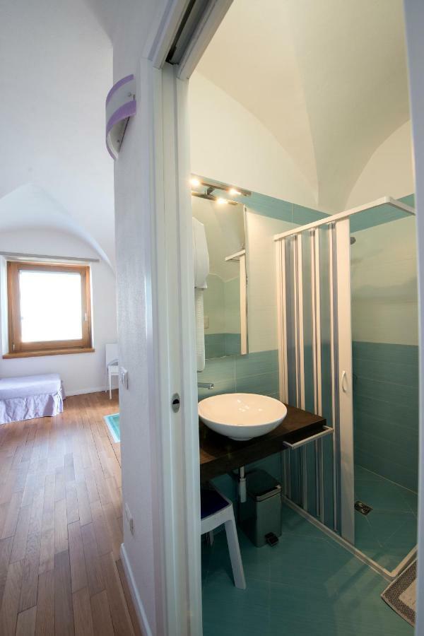 Hotel Le radici delle nuvole Cairano Esterno foto