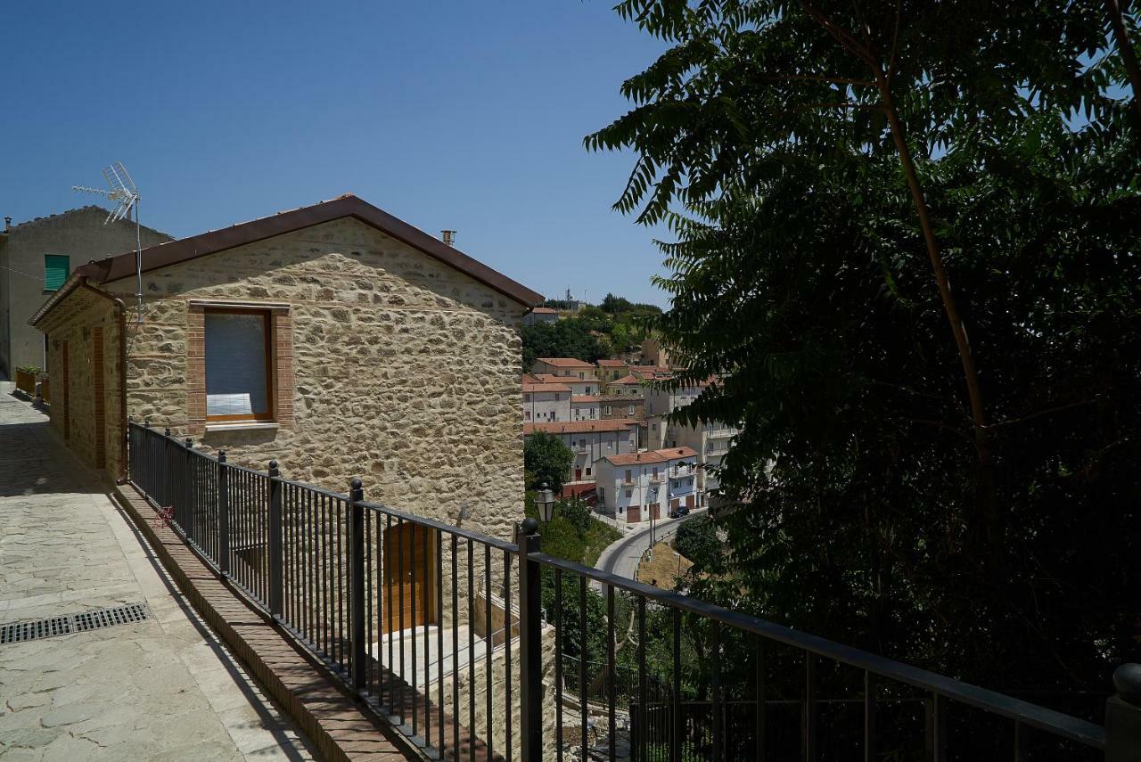 Hotel Le radici delle nuvole Cairano Esterno foto